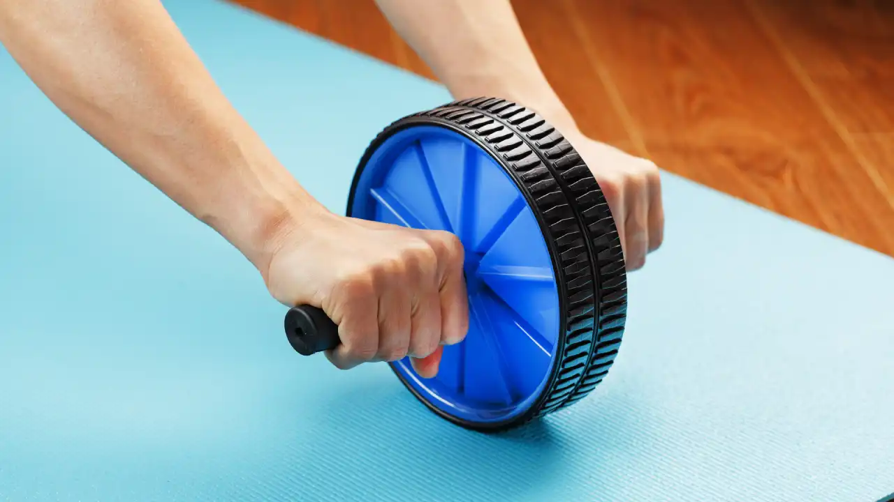 alat fitnes mengecilkan perut buncit ab roller